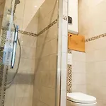 Cosy Flat Between Opéra&montmartre *